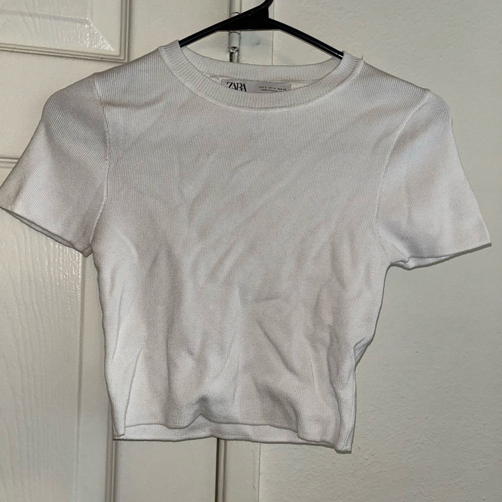 Basic essential baby tee